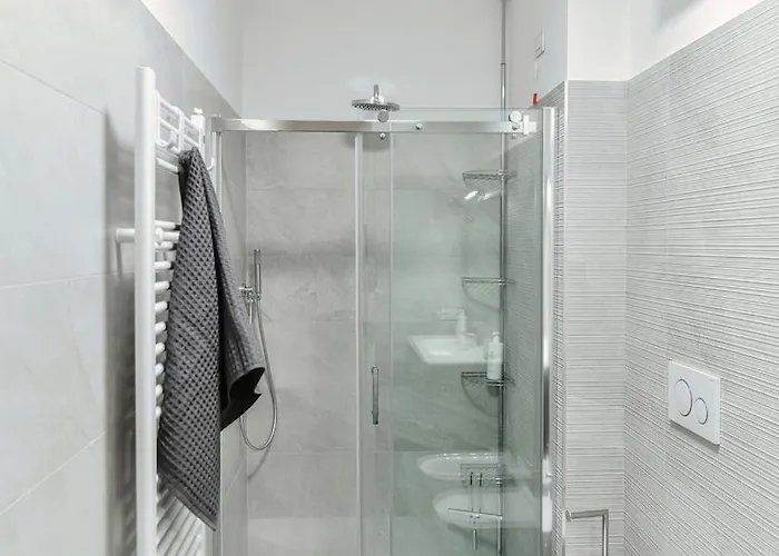 In Centro - By Myhomeincomo * Como