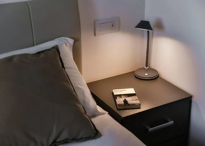 In Centro - By Myhomeincomo Como