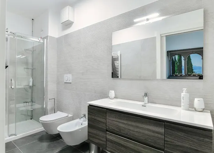 In Centro - By Myhomeincomo