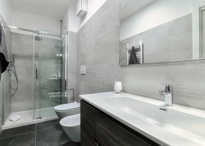 Appartement In Centro - By Myhomeincomo *