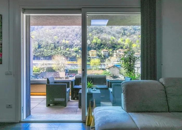 In Centro - By Myhomeincomo Апартаменты