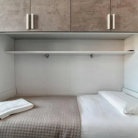 In Centro - By Myhomeincomo * Como